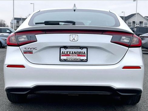 Used 2024 Honda Civic LX image 4