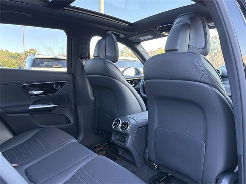 New 2025 Mercedes-Benz GLC 300 4MATIC image 18