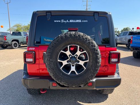 Used 2021 Jeep Wrangler Unlimited Rubicon image 14