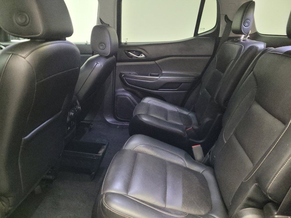 Used 2017 GMC Acadia SLT FWD image 18