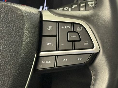 Used 2024 Toyota Grand Highlander Limited image 22