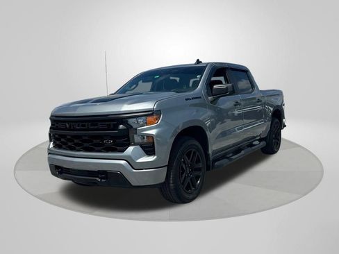 Used 2024 Chevrolet Silverado 1500 Custom w/ Rally Edition image 2