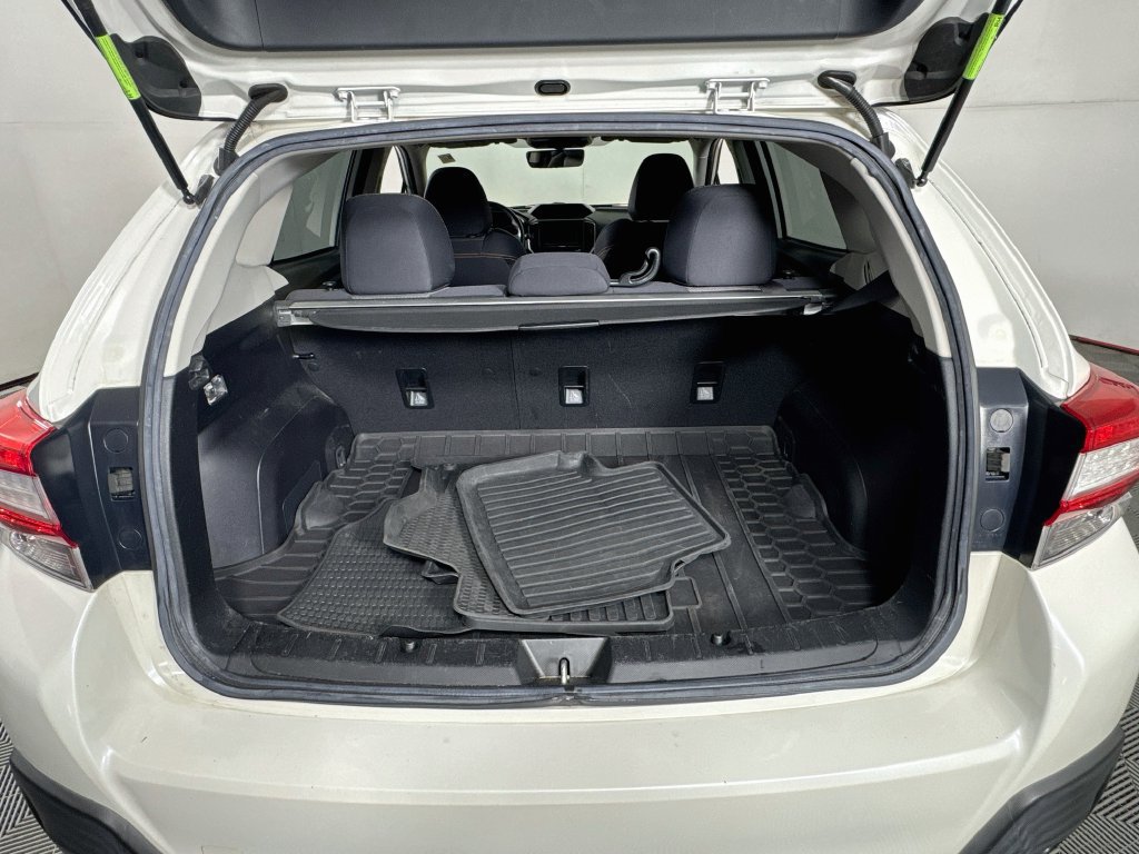 Used 2018 Subaru Crosstrek 2.0i Premium AWD/4WD image 24