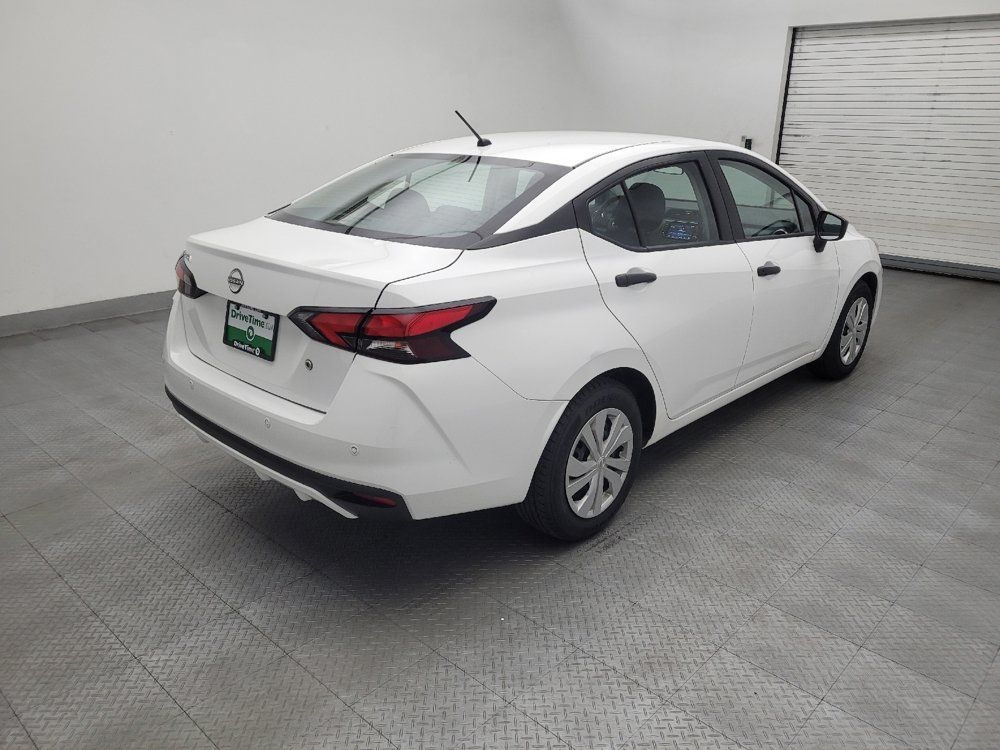 Used 2023 Nissan Versa S FWD image 9