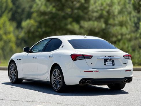 Used 2021 Maserati Ghibli S RWD image 10