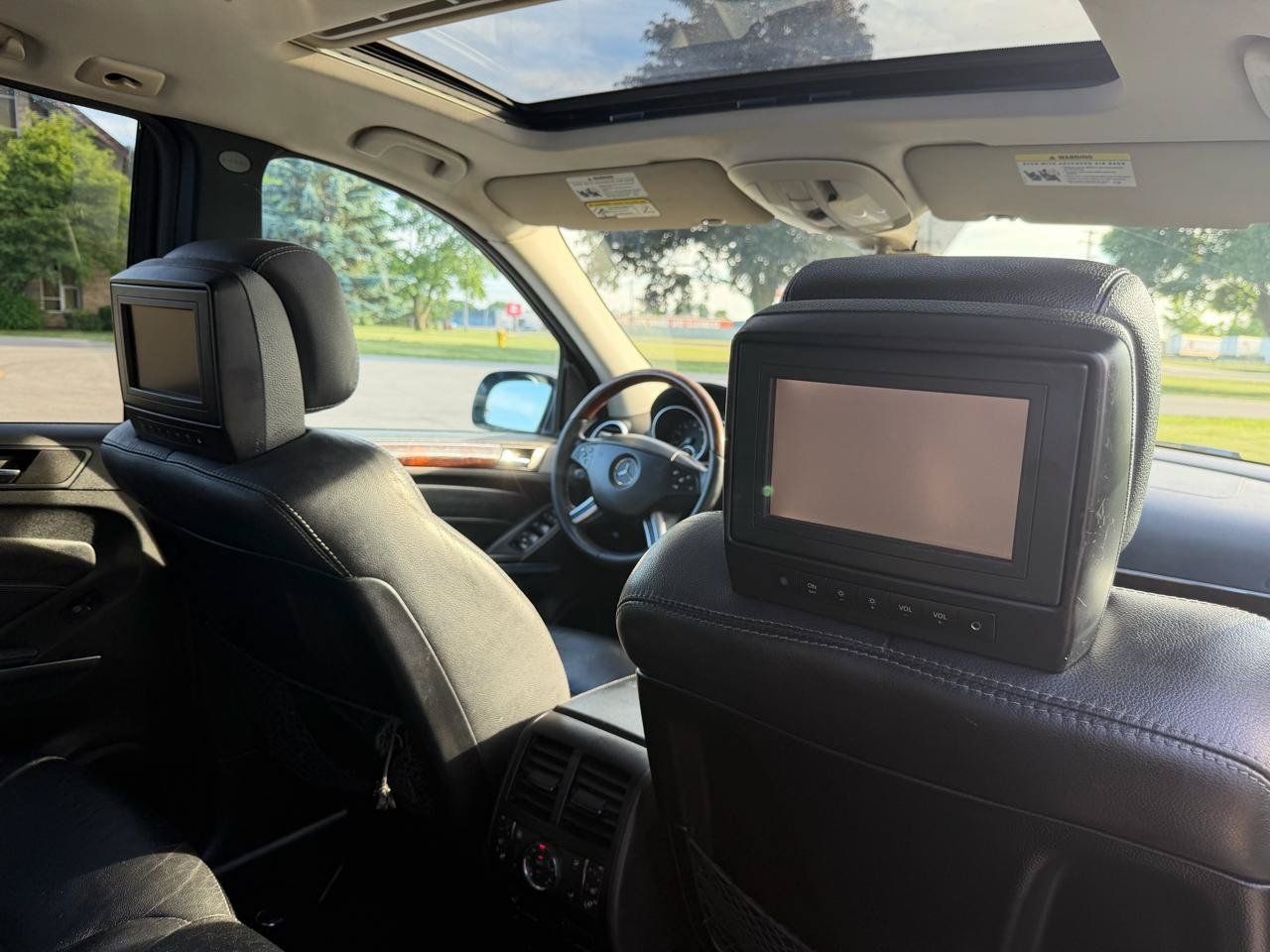 Used 2008 Mercedes-Benz GL 550 4MATIC image 29