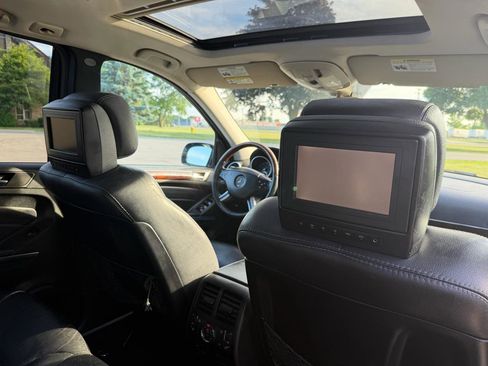Used 2008 Mercedes-Benz GL 550 4MATIC image 29