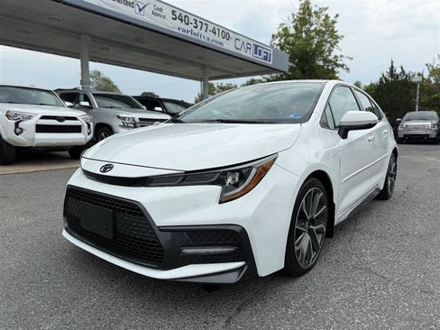 Used 2021 Toyota Corolla SE FWD image 1
