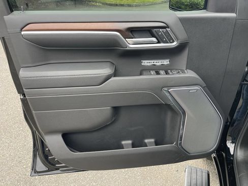 New 2026 GMC Sierra 1500 Denali w/ Denali Reserve Package AWD/4WD image 23