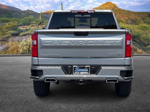 Used 2024 Chevrolet Silverado 1500 High Country RWD image 9