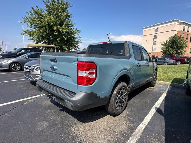 Used 2022 Ford Maverick Lariat w/ Lariat Luxury Package FWD image 3