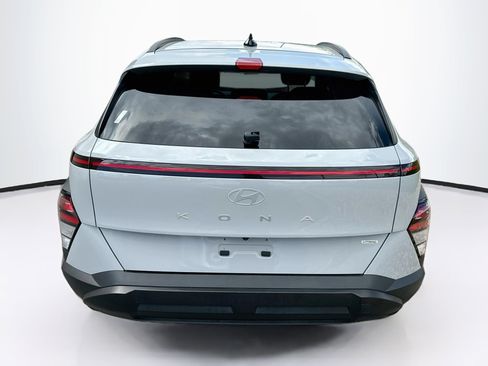 Used 2025 Hyundai Kona SEL AWD/4WD image 7