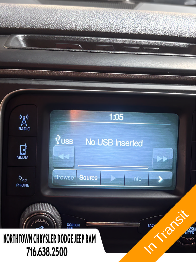 Certified 2018 RAM 1500 Express AWD/4WD image 10