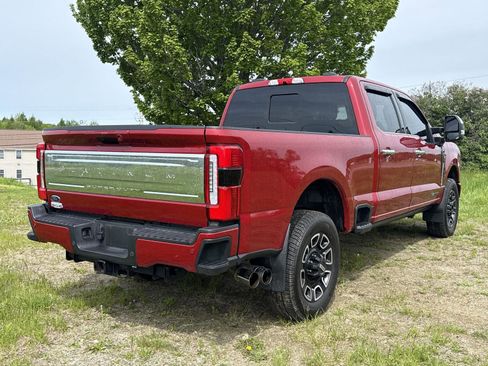 Used 2023 Ford F250 Platinum w/ Snow Plow Prep Package AWD/4WD image 11