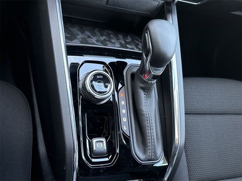 New 2026 GMC Canyon Elevation image 22