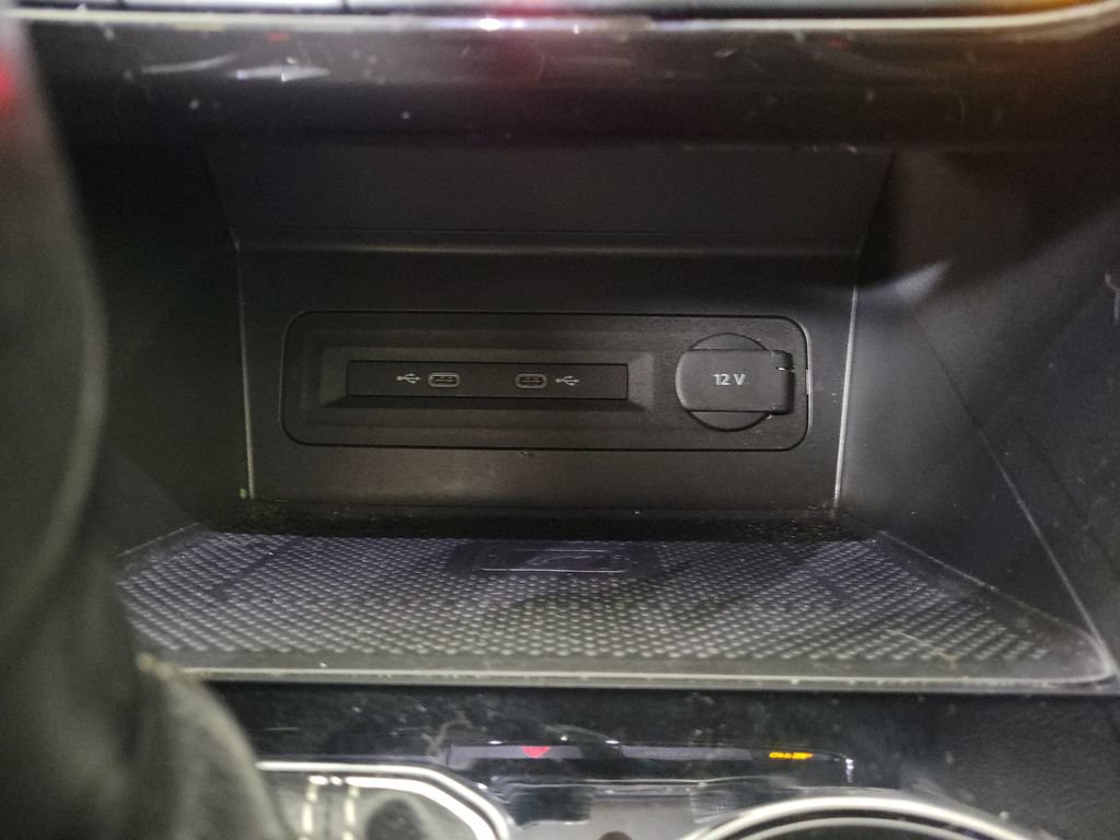 Used 2022 Volkswagen Atlas SE AWD/4WD image 23