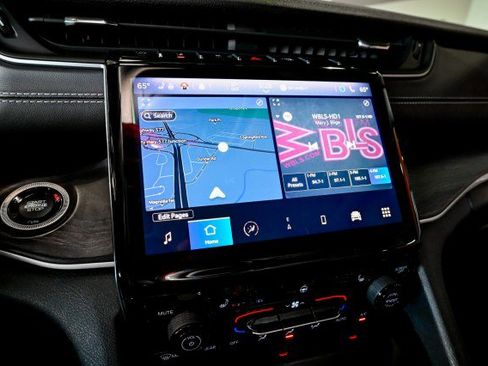 Used 2021 Jeep Grand Cherokee L Limited image 39