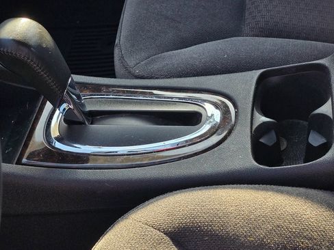 Used 2013 Chevrolet Impala LT FWD image 14