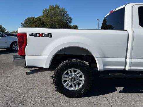 Used 2019 Ford F250 XLT w/ XLT Value Package image 35