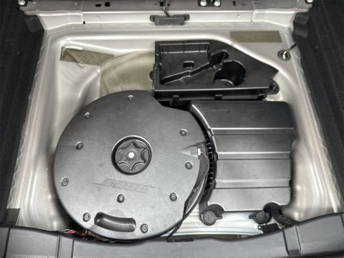 Used 2017 INFINITI QX30 Premium w/ Navigation Package image 45