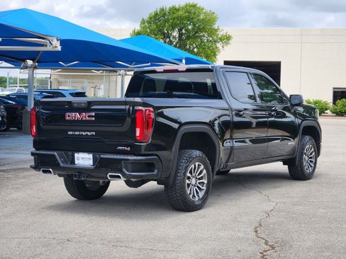 Used 2022 GMC Sierra 1500 AT4 w/ Sierra Safety Plus Package AWD/4WD image 5