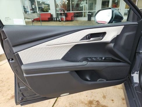 New 2026 Toyota Camry XLE AWD/4WD image 15