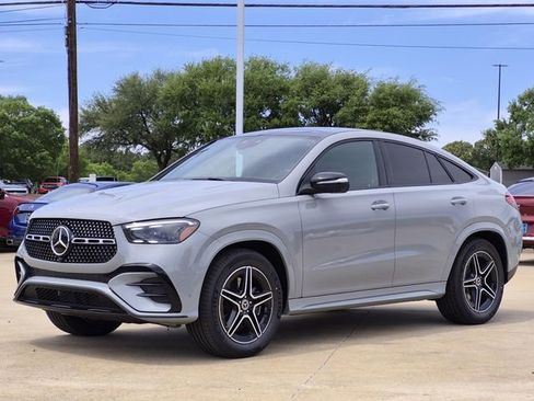 New 2026 Mercedes-Benz GLE 450 4MATIC Coupe image 3