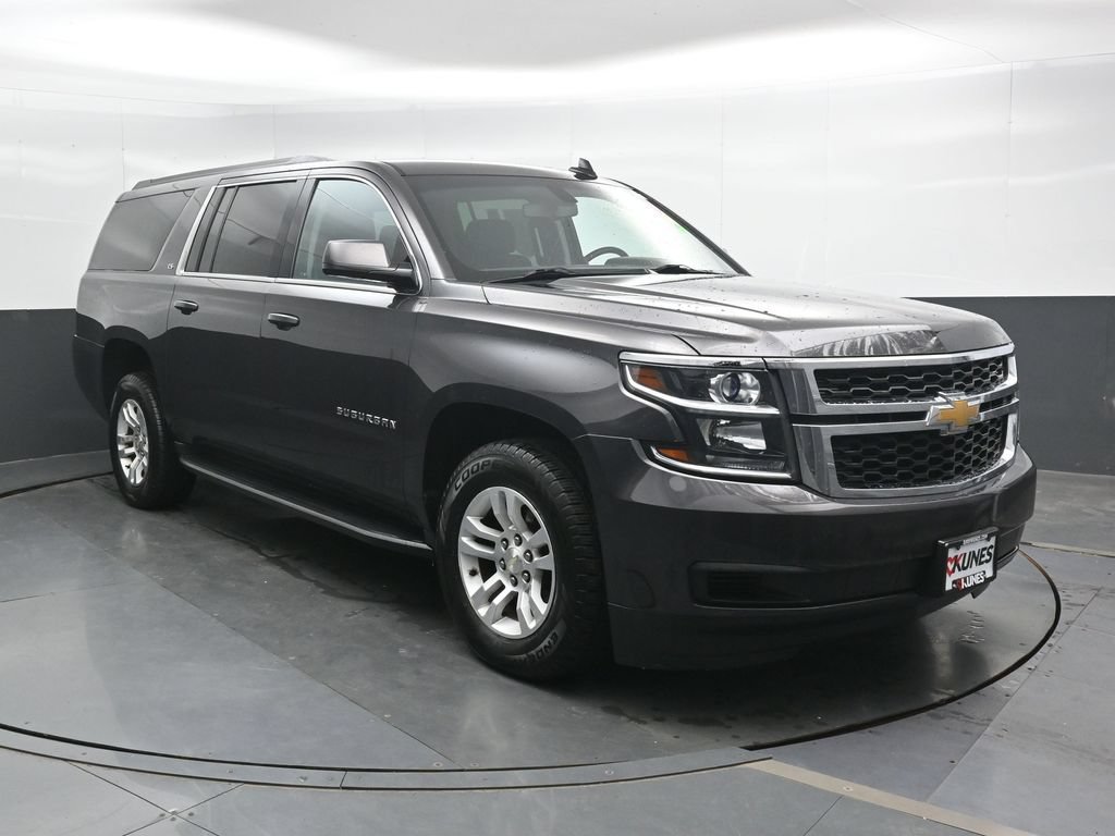 Used 2016 Chevrolet Suburban LS RWD image 4