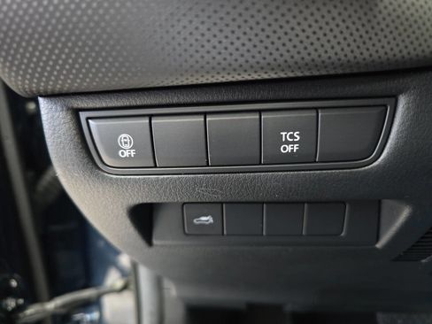 Used 2025 MAZDA CX-50 AWD 2.5 S w/ Premium Package image 33