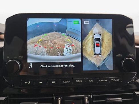 Used 2022 Nissan Pathfinder Platinum w/ Cargo Package FWD image 23