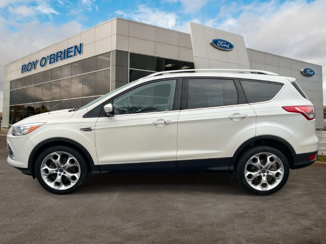 Used 2015 Ford Escape Titanium w/ Equipment Group 301A AWD/4WD image 2