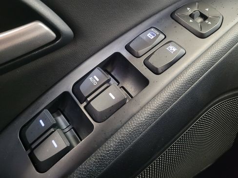 Used 2013 Hyundai Tucson Limited image 27