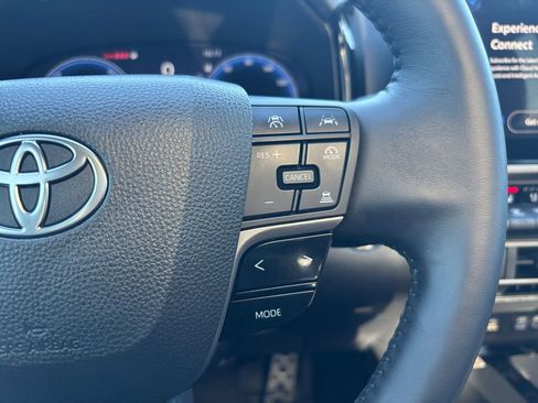 Used 2025 Toyota Camry XSE w/ Premium Package image 19