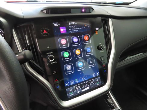 Used 2025 Subaru Legacy Limited image 19