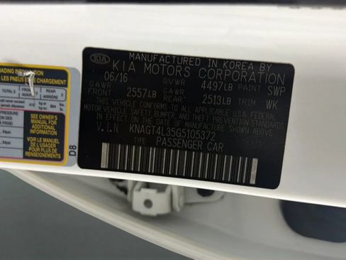 Used 2016 Kia Optima LX FWD image 24