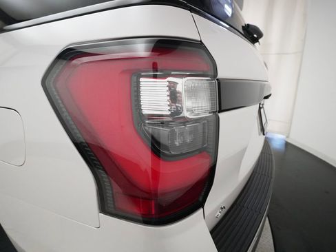 Used 2019 Ford Expedition Max Platinum AWD/4WD image 34