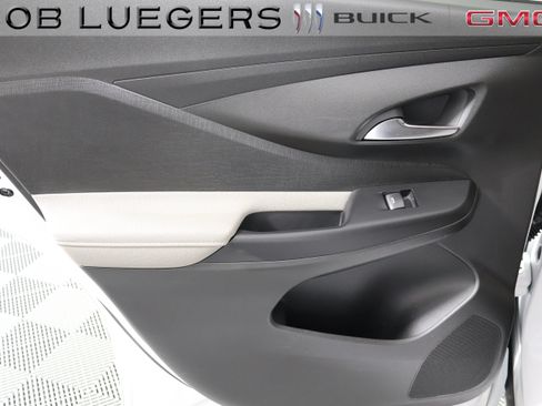 Certified 2024 Buick Envista Avenir FWD image 20