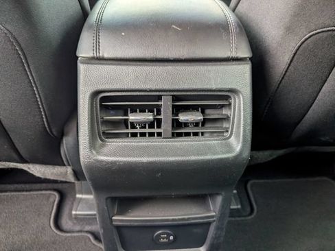Used 2022 Ford Edge SE AWD/4WD image 34
