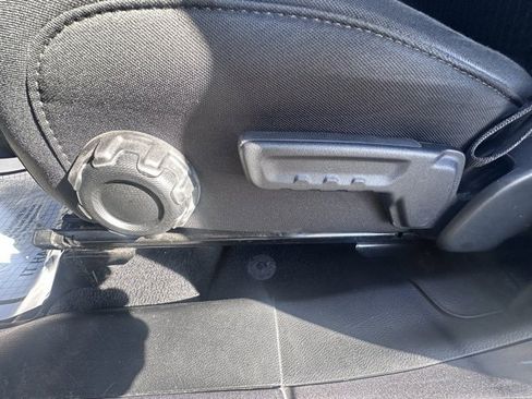 Used 2021 Jeep Wrangler Unlimited Sport image 11