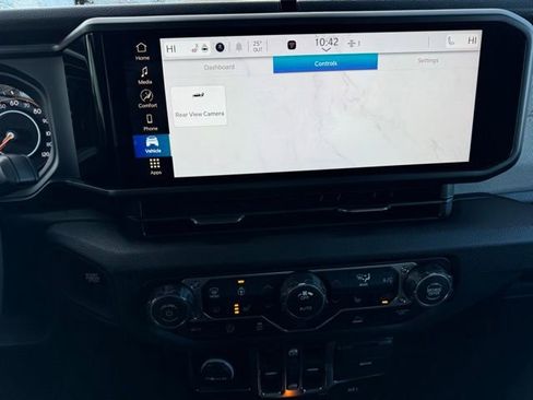 New 2026 Jeep Gladiator Sport AWD/4WD image 30