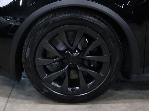 Used 2023 Tesla Model X P100D image 29