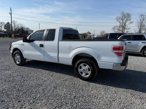 Used 2014 Ford F150 XLT w/ Trailer Tow Package image 3