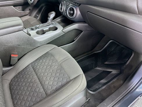 Used 2020 Chevrolet Blazer LT FWD image 33