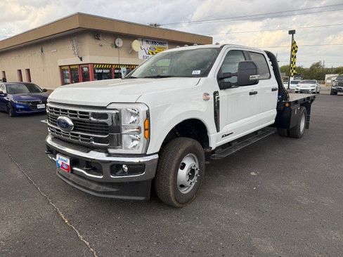 New 2025 Ford F350 XL w/ XL Chrome Package image 5
