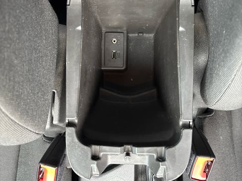 Used 2017 Ford Transit Connect XL image 19