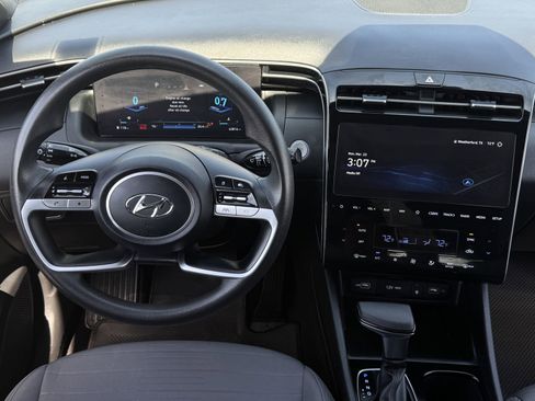 Used 2024 Hyundai Santa Cruz SEL w/ Activity Package image 14