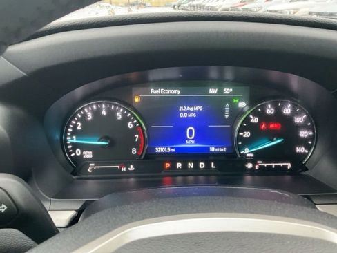 Used 2022 Ford Explorer XLT image 29