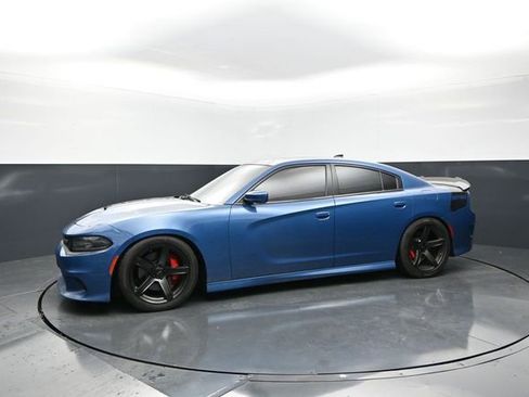 Used 2021 Dodge Charger R/T w/ Daytona Edition Group RWD image 3