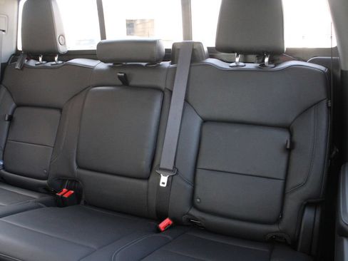Used 2024 Chevrolet Silverado 1500 RST AWD/4WD image 20