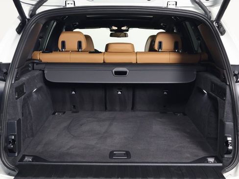 Used 2026 BMW X5 sDrive40i w/ Climate Comfort Package image 14